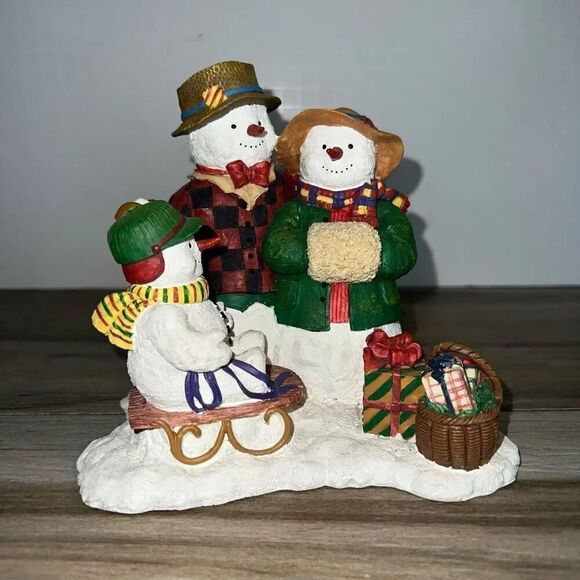 Susan Winget Snow Family Snowman Christmas Figurine 1998 # 5 Christmas Holiday - Picture 1 of 9